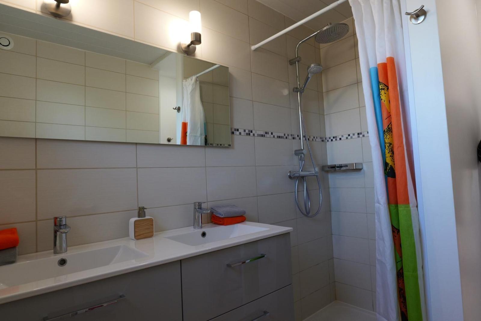 אורנג' Villa Bois Lauzon מראה חיצוני תמונה